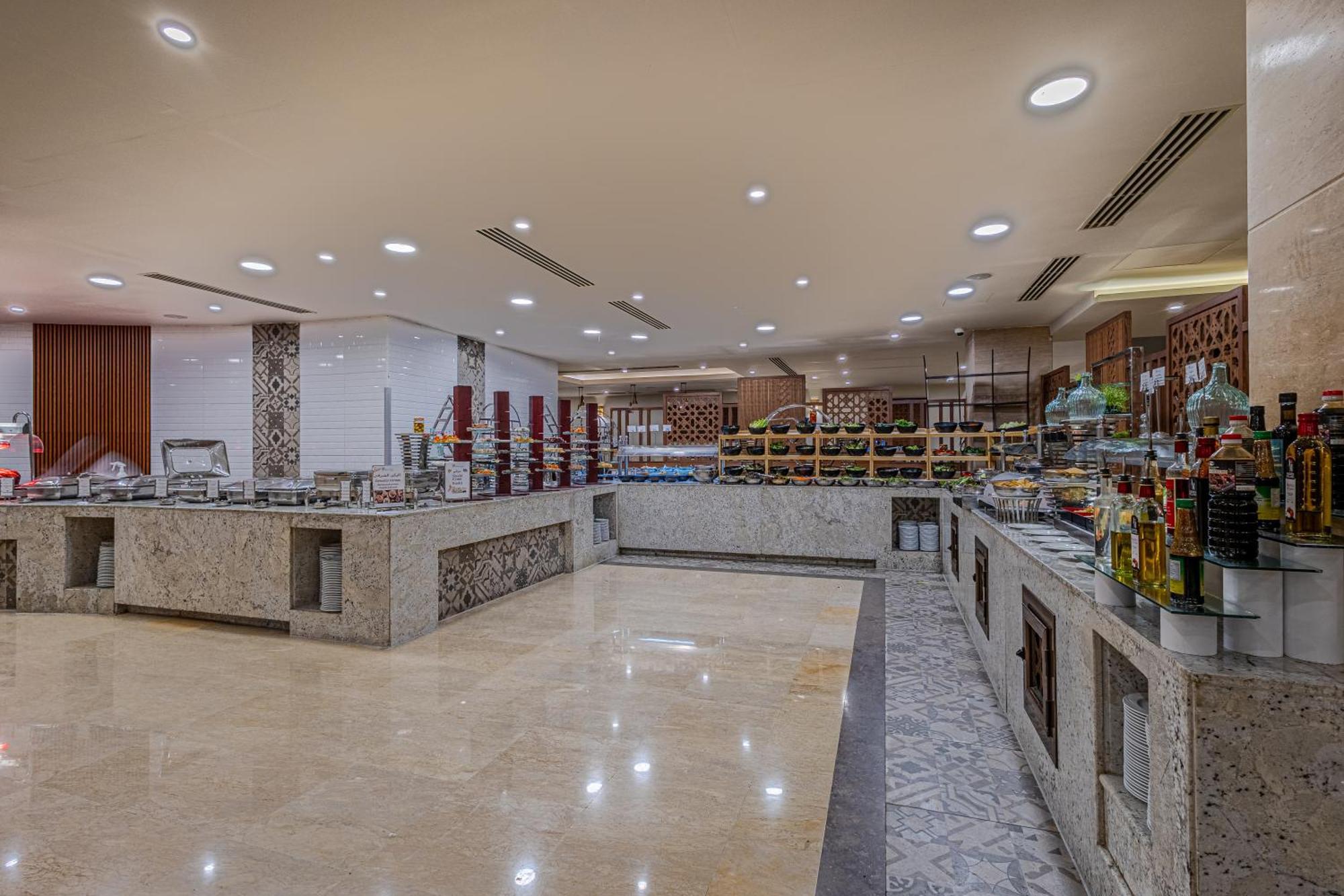 Sultan Gardens Resort Sharm El Sheikh Екстериор снимка The buffet at the hotel